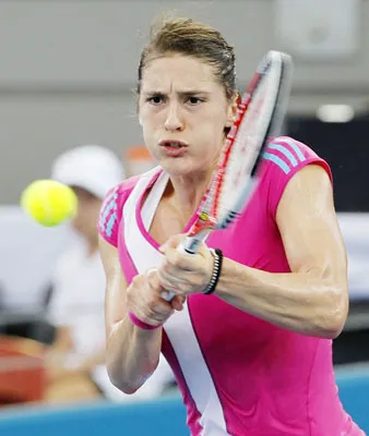 Brisbane International - Petkovic lọt vào tứ kết