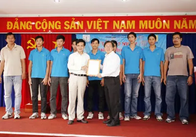 Chuyển giao đội bóng chuyền nam trẻ TPHCM - Chuyên nghiệp hóa đội Maseco TPHCM