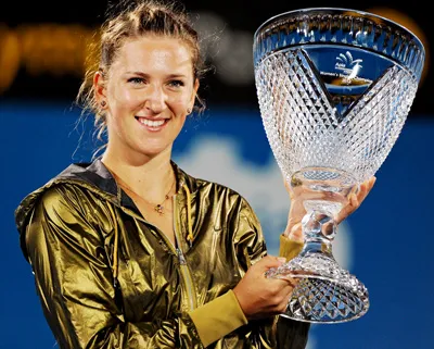 Azarenka đăng quang
