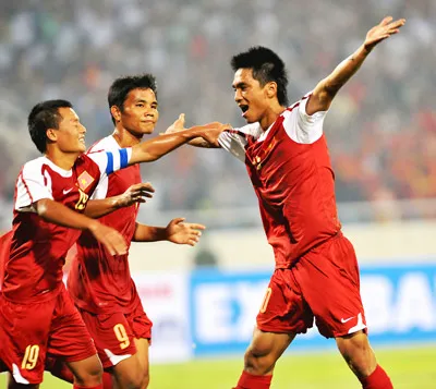 Tâm điểm 2012