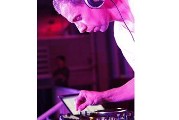 Hanoi to rock with two music nights ảnh 1 Hanoi to rock with two music nights ảnh 1