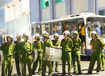 Sau sự cố trong trận Sài Gòn FC - Thanh Hóa, BTC sân Thống Nhất sẽ thắt chặt an ninh từ trận đấu tới. Ảnh: Q.L