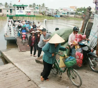 Mở lại tuyến phà Cần Thơ - Bình Minh