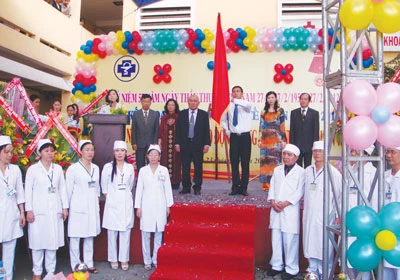 Bệnh viện Quận 4, lá cờ đầu cho bệnh viện tuyến quận tại TPHCM Bệnh viện Quận 4, lá cờ đầu cho bệnh viện tuyến quận tại TPHCM