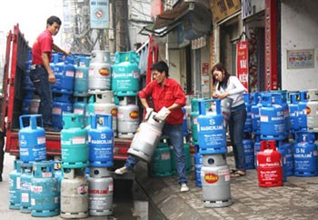 Ministry instructs gas businesses to reduce domestic gas retail prices Ministry instructs gas businesses to reduce domestic gas retail prices