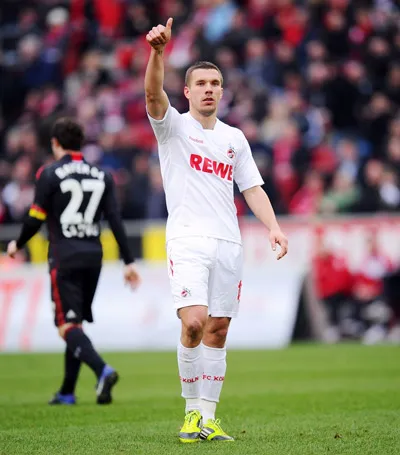 90% Podolski gia nhập Arsenal