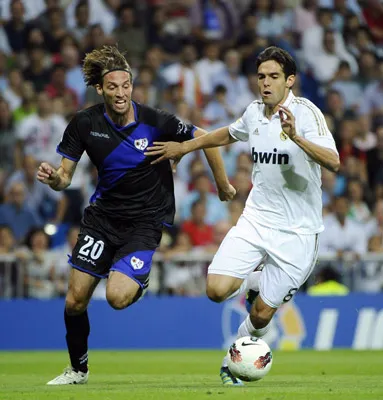 Michu (trái, Vallecano) sẽ tỏa sáng trước Real Betis? Michu (trái, Vallecano) sẽ tỏa sáng trước Real Betis?