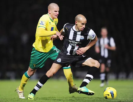 Newcastle (6) - Norwich (12): Chắt chiu cơ hội