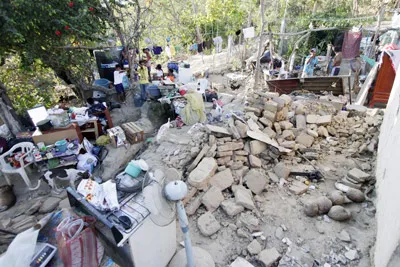 Khoảng 500 ngôi nhà tại bang Guerrero đã bị hư hại. Ảnh: AFP Khoảng 500 ngôi nhà tại bang Guerrero đã bị hư hại. Ảnh: AFP