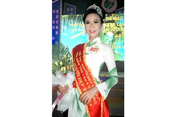 Nguyen Thi My Hanh, ‘Beauty of Coconut Region’ Nguyen Thi My Hanh, ‘Beauty of Coconut Region’