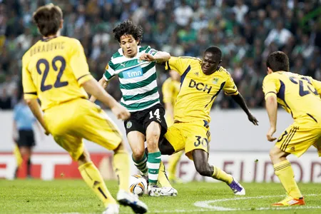 Metalist Kharkiv - Sporting Lisbon (lượt đi 1-2) 2 giờ 5 ngày 6-4: Nguy cơ tiềm ẩn