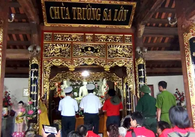 Chuông chùa ngân nga hồn Tổ quốc