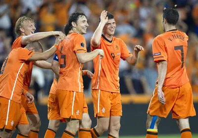 Hà Lan của Euro 2012 sẽ không còn là “cơn lốc da cam”? Hà Lan của Euro 2012 sẽ không còn là “cơn lốc da cam”?