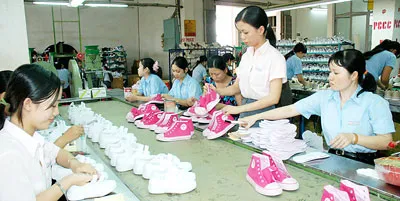 Doanh nghiệp sử dụng nhiều lao động sẽ được giảm thuế thu nhập doanh nghiệp. Ảnh: CAO THĂNG Doanh nghiệp sử dụng nhiều lao động sẽ được giảm thuế thu nhập doanh nghiệp. Ảnh: CAO THĂNG