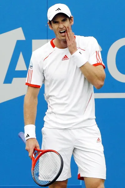 AEGON Championships (Queen’s Club) 2012: Hai Andy đồng loạt rơi đài!