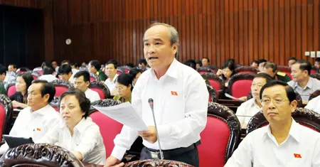 Đại biểu Huỳnh Minh Thiện. Ảnh: Minh Điền Đại biểu Huỳnh Minh Thiện. Ảnh: Minh Điền