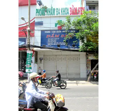 Vụ phòng khám Trung Quốc tung hoành - Được bảo kê nên lờn mặt!