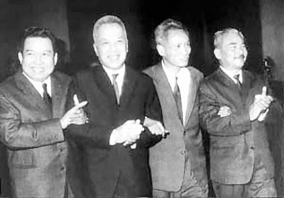 From left: King Sihanouk, President Nguyen Huu Tho, Prime Minister Pham Van Dong, and Chairman Souphanouvong, at the Indochina People's Conference. From left: King Sihanouk, President Nguyen Huu Tho, Prime Minister Pham Van Dong, and Chairman Souphanouvong, at the Indochina People's Conference.