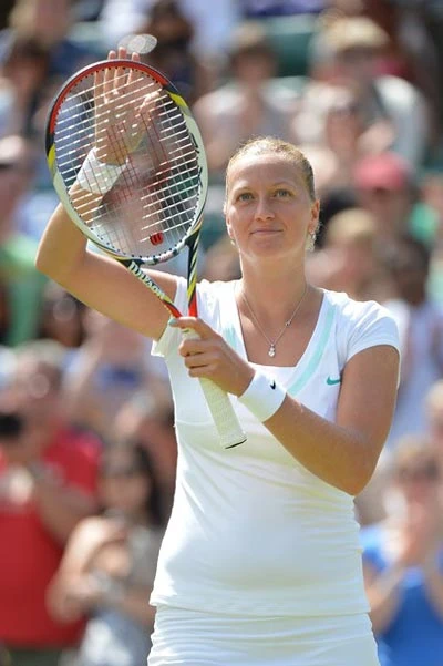 Wimbledon 2012 - Ngày thi đấu thứ 6: Kvitova dễ dàng vào vòng 4