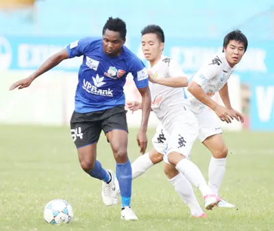 Đội hình tiêu biểu vòng 25 V-League 2012: Ngoại binh bùng nổ