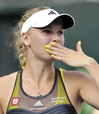 New Heaven Open 2012: Wozniacki vẫn “bất khả chiến bại”