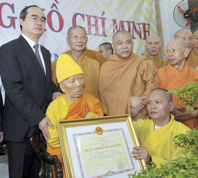 Trưởng lão Hòa thượng Thích Minh Châu - Tấm gương sáng về đạo pháp - dân tộc