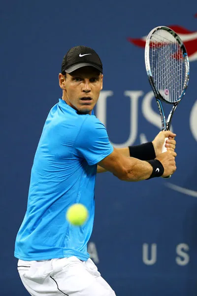 Tomas Berdych - Roger Federer: “Tàu tốc hành”… trật bánh