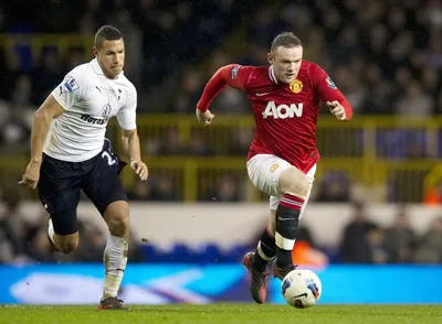 Trận Man.United (2) - Tottenham (8): Lấy công bù thủ