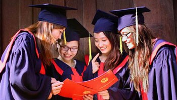 ‘Hanoi’s first rank students’ by Nguyen Van Tan ‘Hanoi’s first rank students’ by Nguyen Van Tan