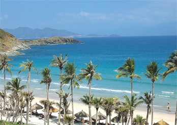Nha Trang City in the central province of Khanh Hoa is a draw with many foreign tourists, especially Russians Nha Trang City in the central province of Khanh Hoa is a draw with many foreign tourists, especially Russians