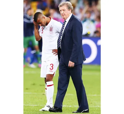 Chọn Ashley Cole? Tùy Hodgson!