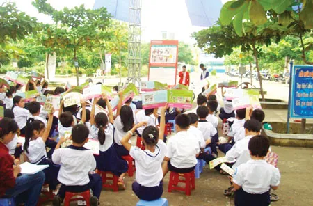 Vui học An toàn giao thông cùng Honda Việt Nam - Sân chơi thiết thực cho học sinh Tiểu học ảnh 2 Vui học An toàn giao thông cùng Honda Việt Nam - Sân chơi thiết thực cho học sinh Tiểu học ảnh 2