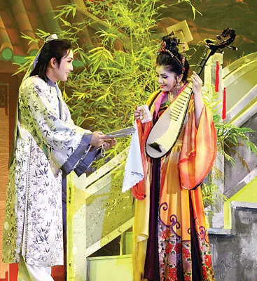 Cảnh trong vở cải lương Kim Vân Kiều. Ảnh: An Dung Cảnh trong vở cải lương Kim Vân Kiều. Ảnh: An Dung