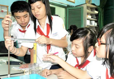 Cuộc thi Prudential - Văn hay chữ tốt lần thứ 13: Viết cho điều yêu thương và sức trẻ Việt Nam ảnh 2 Cuộc thi Prudential - Văn hay chữ tốt lần thứ 13: Viết cho điều yêu thương và sức trẻ Việt Nam ảnh 2