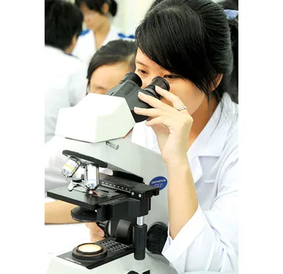 Đầu tư cho giáo dục và khoa học công nghệ cần tính đến hiệu quả. Ảnh: MAI HẢI Đầu tư cho giáo dục và khoa học công nghệ cần tính đến hiệu quả. Ảnh: MAI HẢI