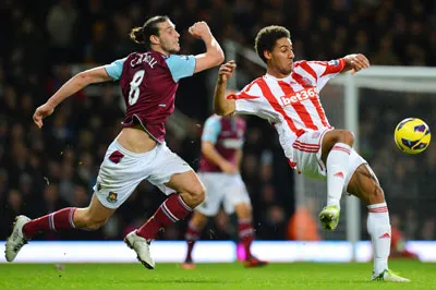 Đấu muộn vòng 12 Giải Ngoại hạng Anh: West Ham hòa Stoke City 1 - 1