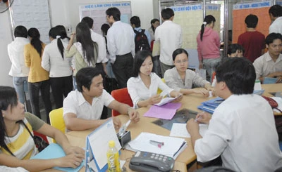 Gian nan tìm việc cuối năm