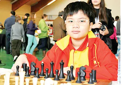 Kỳ thủ Nguyễn Anh Khôi - Nhỏ mà có võ