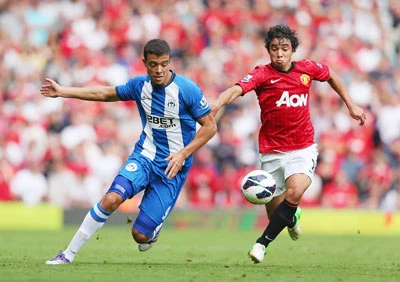 Trận Wigan (16) - Man.United (1): Trên con đường chiến thắng