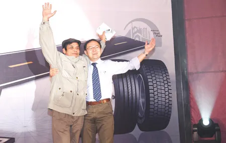 Bridgestone Việt Nam tổ chức hội nghị: “Giải pháp tối ưu dành cho các đội xe” năm 2013 ảnh 5 Bridgestone Việt Nam tổ chức hội nghị: “Giải pháp tối ưu dành cho các đội xe” năm 2013 ảnh 5