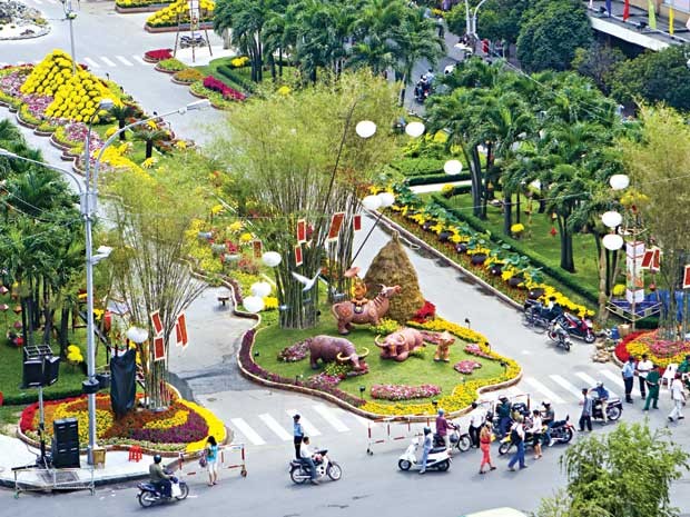 Nguyen Hue Flower Street Nguyen Hue Flower Street