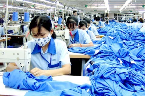 Workers at a garment company in HCMC (Photo: SGGP) Workers at a garment company in HCMC (Photo: SGGP)