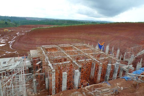 The scene of Lam Dong bauxite project The scene of Lam Dong bauxite project