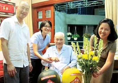 Tết cội nguồn