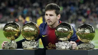 Pele, Cruyff, Maradona hay Messi - Ai là người vĩ đại nhất?