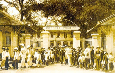 Học sinh tiểu học nội trú giờ tan trường (Vĩnh Long) Học sinh tiểu học nội trú giờ tan trường (Vĩnh Long)