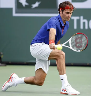 Federer mở màn chiến dịch bảo vệ danh hiệu
