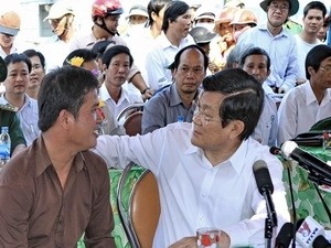 PM talks with Ly Son fishermen PM talks with Ly Son fishermen