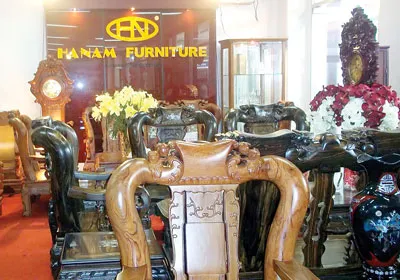 Nhiều đồ nội thất gia đình của Hà Nam cũng được giảm giá lên tới 60% trong dịp lễ 30-4 năm nay. Nhiều đồ nội thất gia đình của Hà Nam cũng được giảm giá lên tới 60% trong dịp lễ 30-4 năm nay.