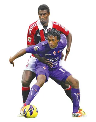 Vòng 31 Serie A, Fiorentina (4) - AC Milan (3): Bất phân thắng bại